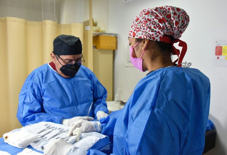 The Real Reason Thousands of Americans are Leaving the Country Just to see a Doctor