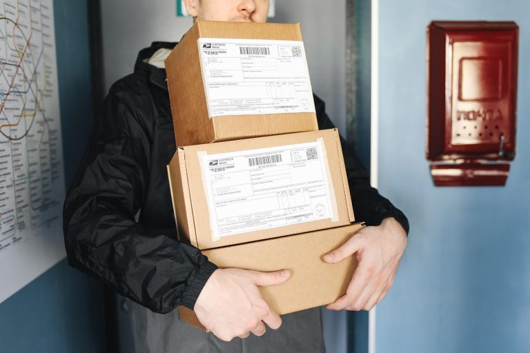 Police Are Warning Americans to Stop Throwing Away Delivery Boxes Like This and the Reason Is Genuinely Terrifying
